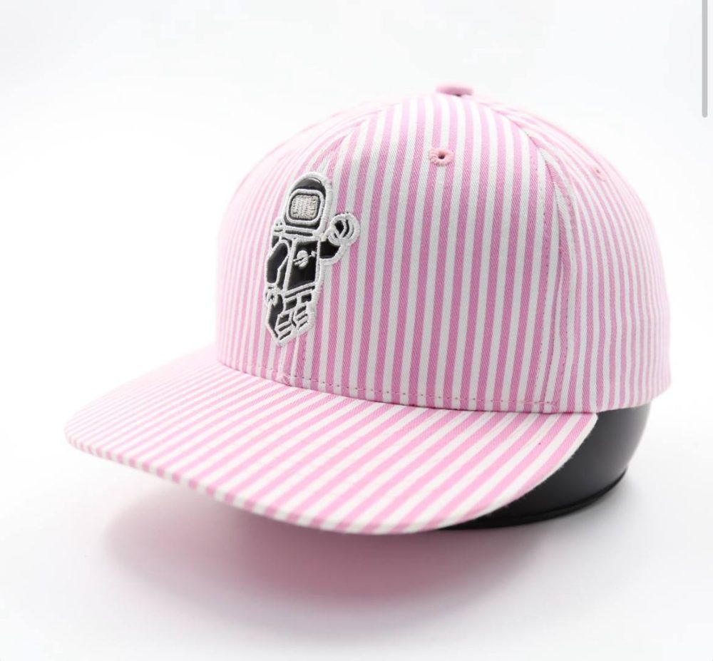 کلاه کپ مدل راه راه آدم فضایی