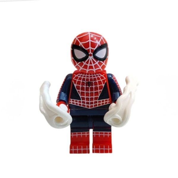 مينى فيگور لگویی اسپایدرمن با لباس كلاسيك قرمز و سرمهای همراه با تار
