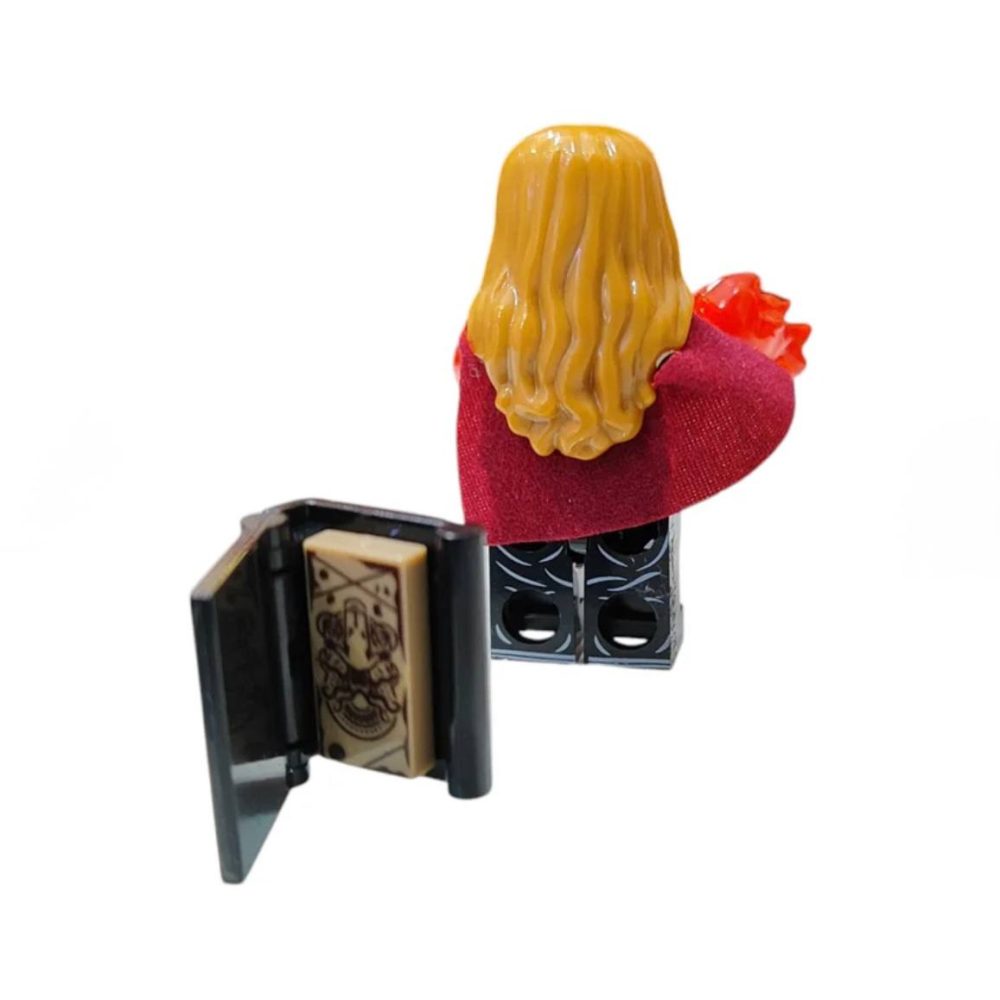 مینی فیگور لگویی اسکارلت ویچ همراه با کتاب طلسم - Image 2